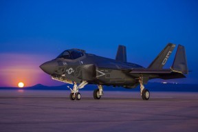 华体会官网-迦太基之鹰啄穿南亚防线，2026世界杯H组，突尼斯完胜印度，维尼修斯星光独耀