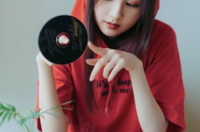 华体会体育-2026世界杯E组生死战，智利绝地反击险胜瑞士，老将吉鲁演绎最后一舞惊艳全球