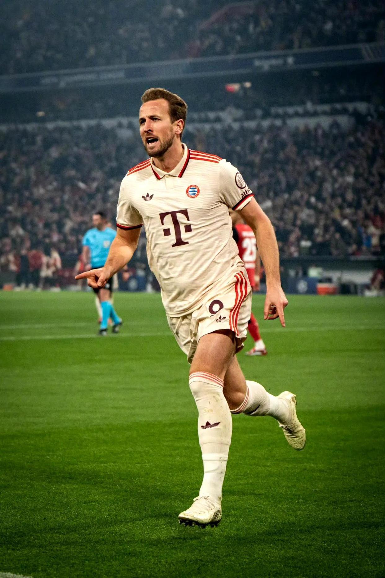 华体会网址-尤文绝杀拜仁,姆巴佩梅开二度法甲  第2张 华体会网址-尤文绝杀拜仁,姆巴佩梅开二度法甲  第2张